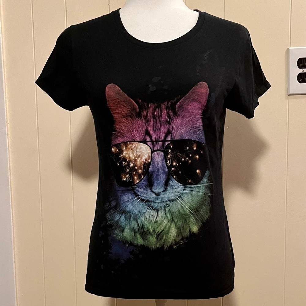 Anvil Cat Sunglasses T-Shirt Size S